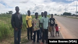 Desalojados das chuvas instalados na Arena Palanca Negra, Malanje