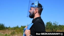 За словами Безкаравайного, зараз в Україні вибухонебезпечними предметами забруднено 144 000 км²