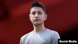 آژوان کیانی، جوان اهل شهرستان مریوان، که غروب یکشنبه ۶ خرداد با تیراندازی ماموران سپاه پاسداران کشته شد