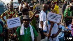 Malgré les interdictions, les syndicalistes ont appelé la population à protester samedi contre la hausse des prix dans la capitale économique du Bénin.