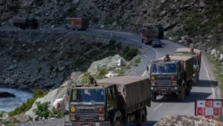 རྒྱ་དཀར་ནག་གཉིས་ཀྱི་དམག་དཔོན་ཚོས་གྲོས་མོལ་སྐོར་ཐེངས་དགུ་པ་བྱས།