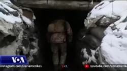 Ushtarët ukrainas, skeptikë për bisedimet SHBA-Rusi