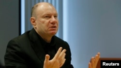 Vladimir Potanin, mfanyabiashara zaidi sana nchini Russia akizungumza wakati wa kongamano kuhusu uekezaji mjini Moscow, Russia, Sept 23, 2014.
