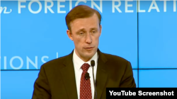 Джейк Салливан, советник Белого дома по национальной безопасности, выступает на заседании Совета по международным отношениям в Вашингтоне, 17 декабря 2021 года