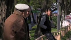 Схід України не сприймає ні уряд у Києві, ні бойовиків-сепаратистів