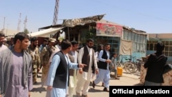 والی هلمند میگوید که خطری جدی متوجه هلمند نیست وشهر لشکر گاه سقوط نمیکند .