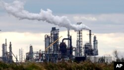 Une raffinerie à Port Arthur, Texas, le 2 décembre 2009.