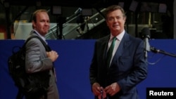 Рік Гейтс та Пол Манафорт, липень 2016 року