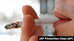 مصرف تنباکو سالانه سبب مرگ شش میلیون نفر در جهان می‌شود 