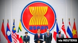 지난달 24일 인도네시아에서 아세안 정상회의가 열렸다.