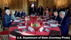 AQSh Davlat kotibi Jon Kerri hamda Britaniya, Germaniya, Fransiya va Italia tashqi ishlar vazirlari Parijda muzokaralar kun tartibi xususida fikr almashmoqda, 13-mart, 2016-yil