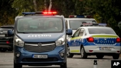 Полицейские автомобили на улицах Бухареста (архивное фото) 