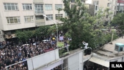 تجمع کارگران در تهران در روز جهانی کارگر