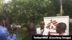 Les médias internationaux ont été "écartés du terrain", leur diffusion suspendue, selon RSF.