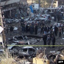 Mamlakat bo'ylab portlashlar, mazhablararo mojarolar davom etmoqda