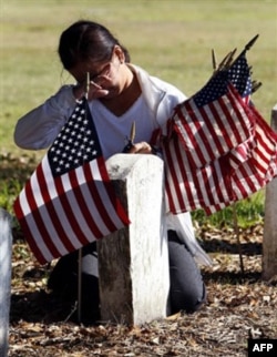 Amerikada Xotira kuni, Obama muhim harbiy lavozimlarga odam tayinladi