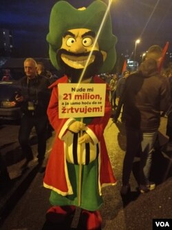 Protest organizovan kod Kod Hrama Hristovog vaskrsenja u Podgorici, 16. februara 2022. (Foto: Sanja Novaković, Glas Amerike)