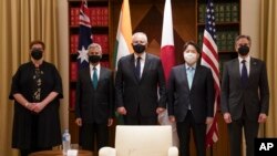 11일 호주 멜버른에서 '쿼드(Quad)' 관계자들이 기념촬영하고 있다. 오른쪽부터 토니 블링컨 미 국무장관, 하야시 요시마사 일본 외무상, 스콧 모리슨 호주 총리, 수브라마냠 자이샨카르 인도 외무장관, 마리스 페인 호주 외무장관.