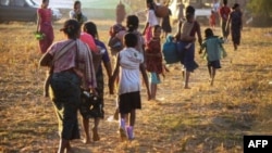 ရခိုင်စစ်ဘေးရှောင် ဒုက္ခသည်များ